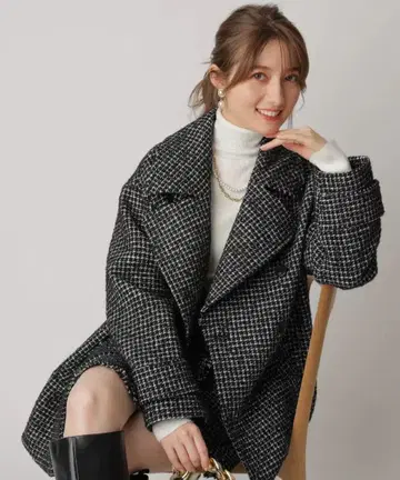 택 포함 새상품 아푸와이저 리셰 더블 버튼 피코트