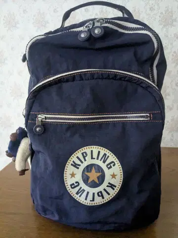 Kipling 네이비 백팩 고릴라 참 포함