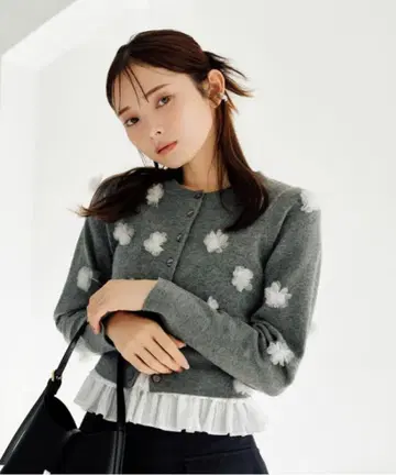 스나이델 플라워 모티브 가디건