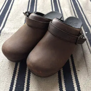 단스코 Dansko 잉그리드 브라운 39