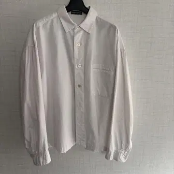 ISSEY MIYAKE 플리츠 화이트 셔츠 블랙 택