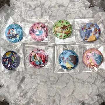 [ 미사용 ] 디즈니 자수 캔뱃지 8개 세트