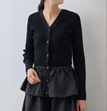 비어즐리 beardsley 개더 콤비 가디건