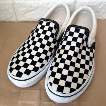 VANS 반스 슬립온 스니커즈 체커보드 화이트 블랙 24.5cm