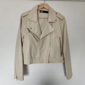ZARA 베이지 숏 라이더 자켓