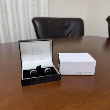 Elizabeth Parker 커프 링크스