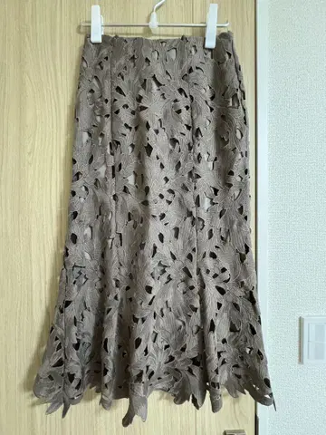 SNIDEL 브라운 플레어 스커트