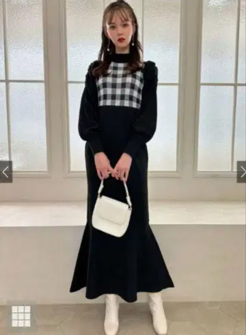 GRL 그레일 깅엄 체크 패턴 머메이드 니트 원피스 블랙 x 화이트