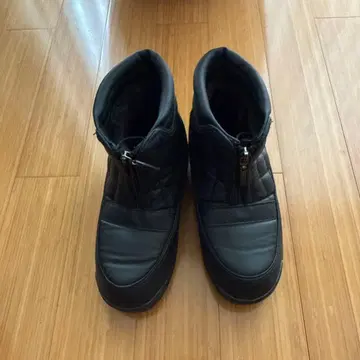 블랙 퀼팅 스노우 부츠
