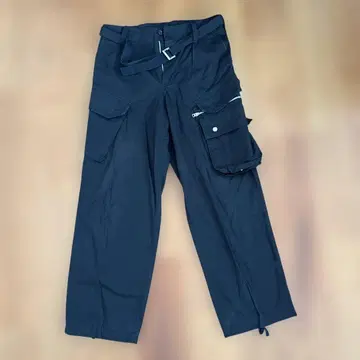 새상품급 사카이 카고 팬츠