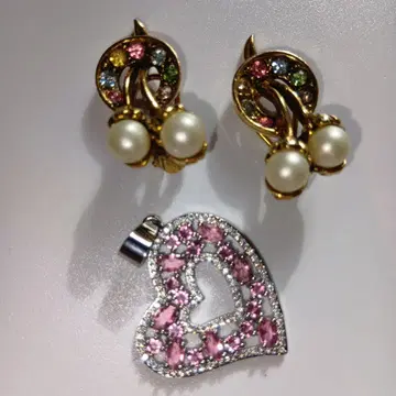 SILVER925 하트형 펜던트 참과 펄 귀걸이 세트