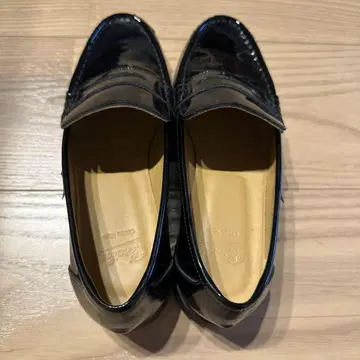 Paraboot 에나멜 블랙 로퍼