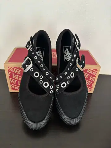 VANS 멜리 제인 스트랩 미사용 새상품
