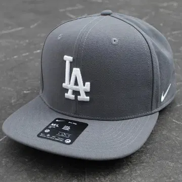 해외 모델 NIKE MLB LA 다저스 스냅백 캡 깊은