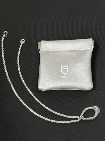GARNI Crockery Ring Pendant - L