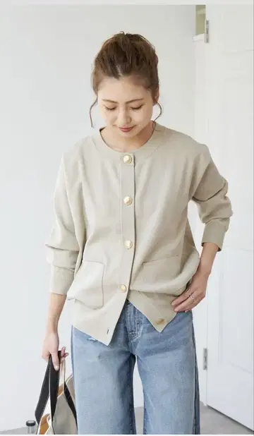 워셔블 크루넥 가디건