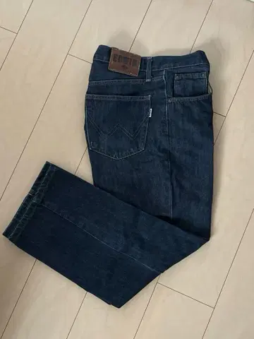 새상품급 EDWIN 403 데님 팬츠