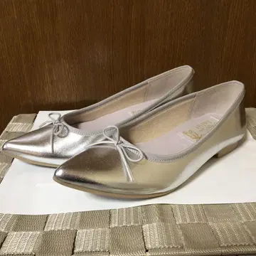 Launa lea 발레 슈즈