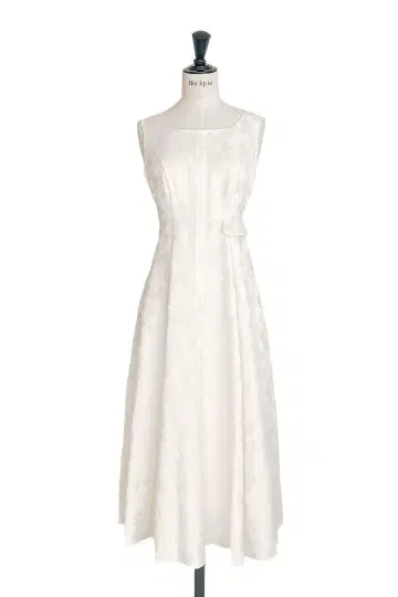 Herlipto Classic Floral Jacquard Dress