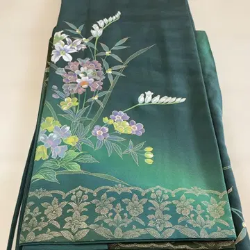 그린 컬러 꽃무늬 실크 호몬기