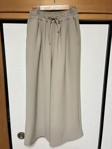 베이지 와이드 팬츠 허리밴딩 이지 팬츠