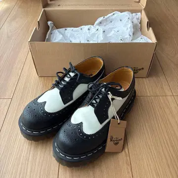3989 BEX 브로그 신발 단종 모델 UK4
