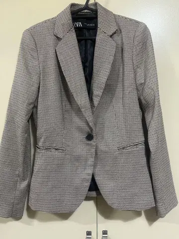 ZARA 체크 무늬 테일러드 자켓
