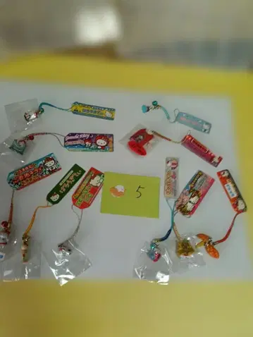 5 헬로키티 지역 스트랩 묶음 판매 10개 산리오 끈 장식