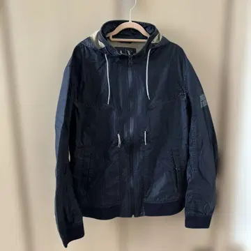 Armani Exchange 네이비 나일론 자켓
