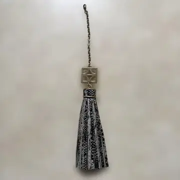 FUMIKODA 후미코다 LINDA 태슬 참 모노톤