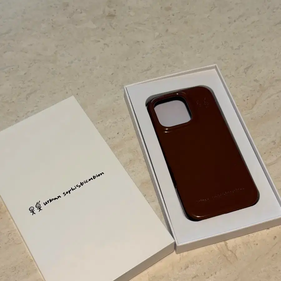 Urban Sophistication 16 Pro Skinny Case Oat Milk on Bunjang Global