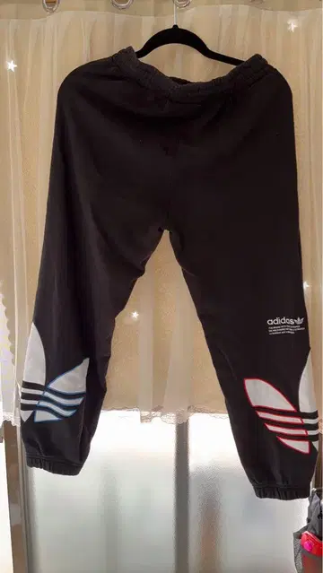 adidas 블랙 조거 팬츠 S