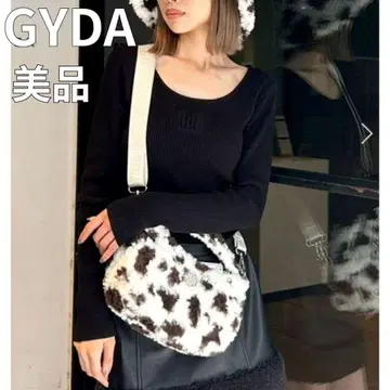 [ 새상품급 ] GYDA GYGY 모티브 인조 모피 벨트 BAG 믹스