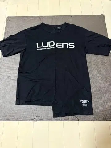 [레어] KOJIMA PRODUCTIONS 5부 소매 T셔츠 GU