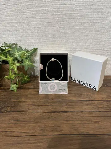 [ 새상품급 박스 포함 ] PANDORA 어벤져스 블레스 & 참 세트