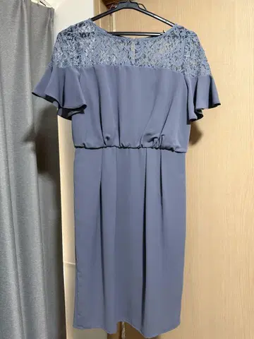 블루 레이스 드레스
