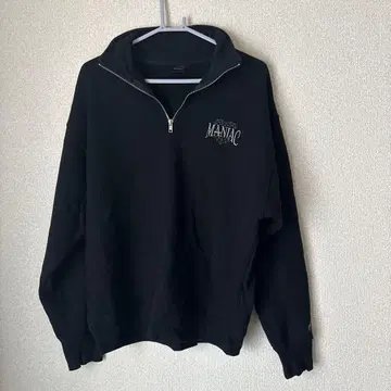 MANIAC 지퍼 달린 블랙 풀오버