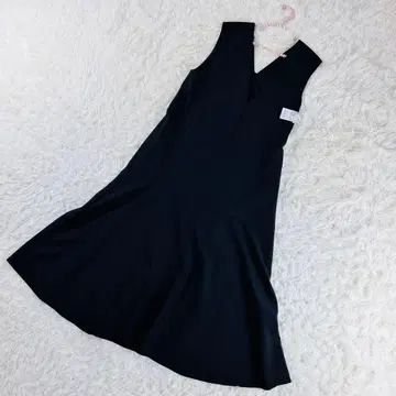 새상품 개럴개런트 머메이드 오버롤 스커트 V넥 원피스