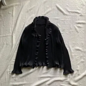 스페치오 플리츠 프릴 가디건 블랙 40