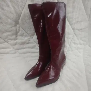 버건디 롱 부츠