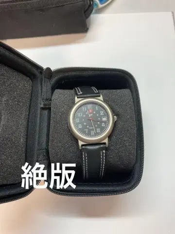 쿼츠 손목시계 블랙 다이얼 가죽