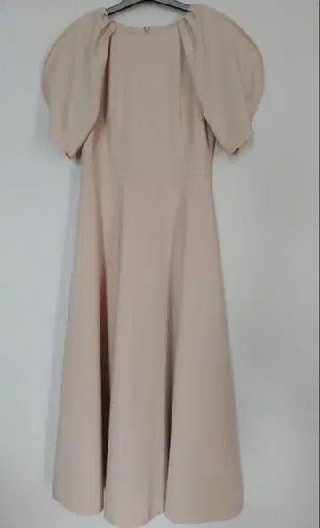코르코바드 베이지 원피스
