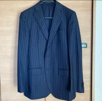 HILTON GUABELLO 네이비 수트