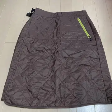 컬럼비아 랩스커트 겨울