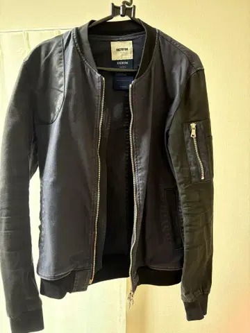 FACTOTUM DENIM 블랙 자켓