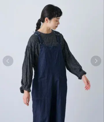 24AW 카구레 바이컬러 개더 슬리브 블라우스