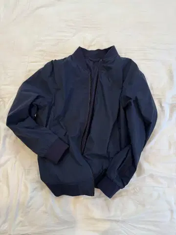 ZARA 네이비 봄버 자켓