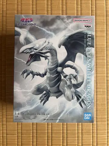 유희왕 듀얼몬스터즈 푸른 눈의 백룡 피규어