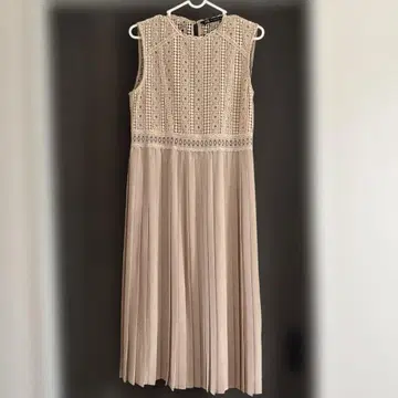미사용 새상품 ZARA 베이지 슬리브리스 원피스 XS
