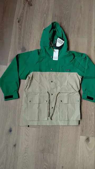 B.C.STOCK 별주 SIERRA DESIGNS 마운틴 후드티